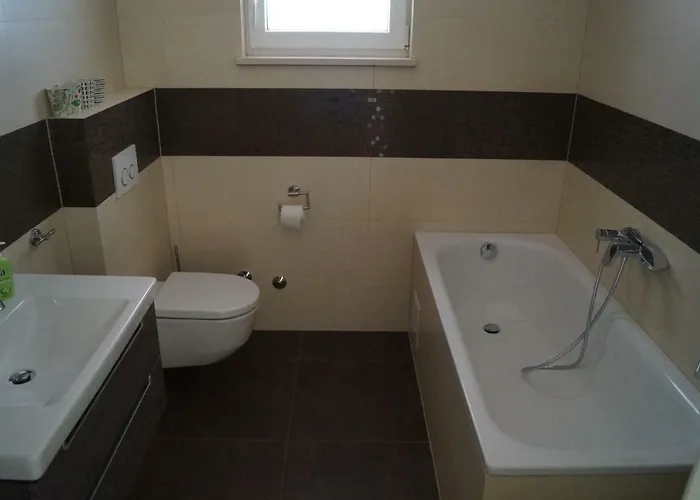 Nada Brodarica (Sibenik-Knin)